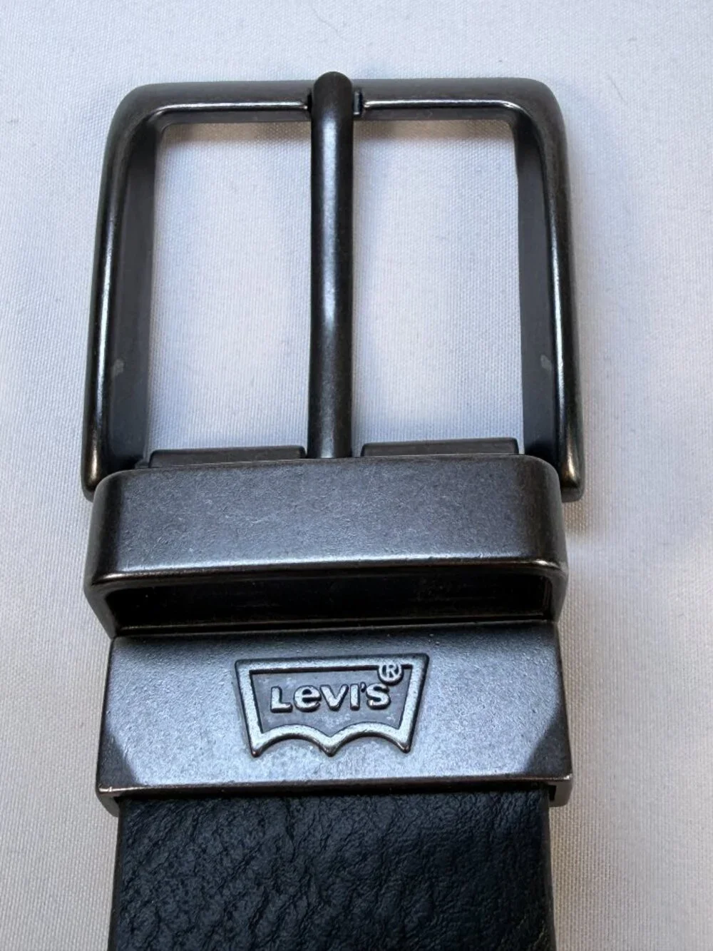LEVI'S Reversible Belt Logo Buckle Black Brown Leather Mens XL 42-44